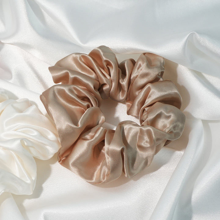 LIGHT GOLD LARGE SILK SCRUNCHIES